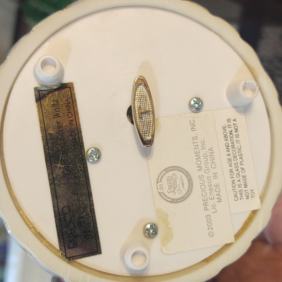 Snow globe - Picture 4 of 4